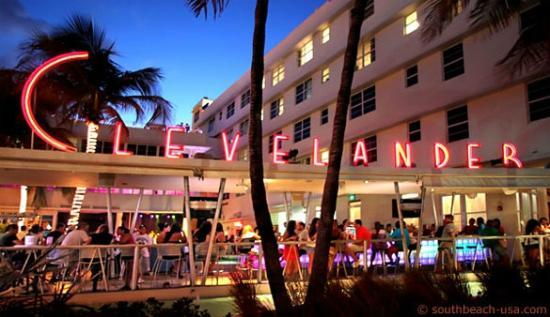 Lugar Clevelander South Beach Hotel and Bar