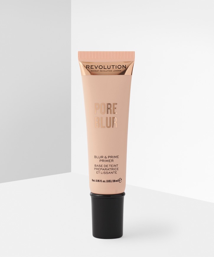 Product Makeup Revolution Pore Blur