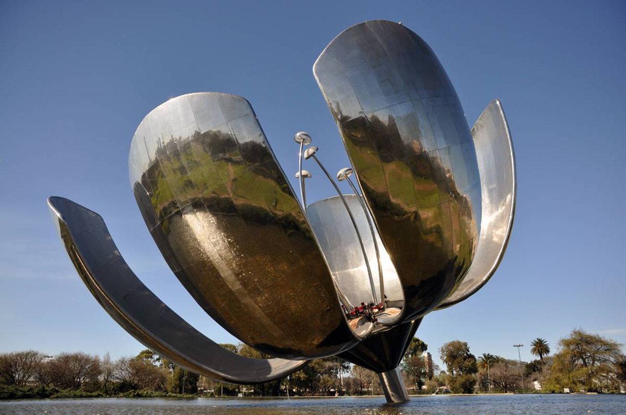 Lugar Floralis Genérica