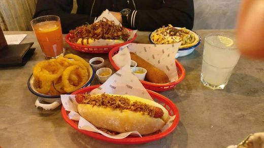 Restaurantes Frankie Hot Dogs