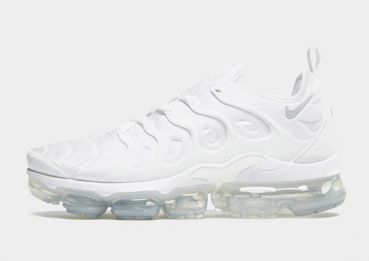 Vapormax plus