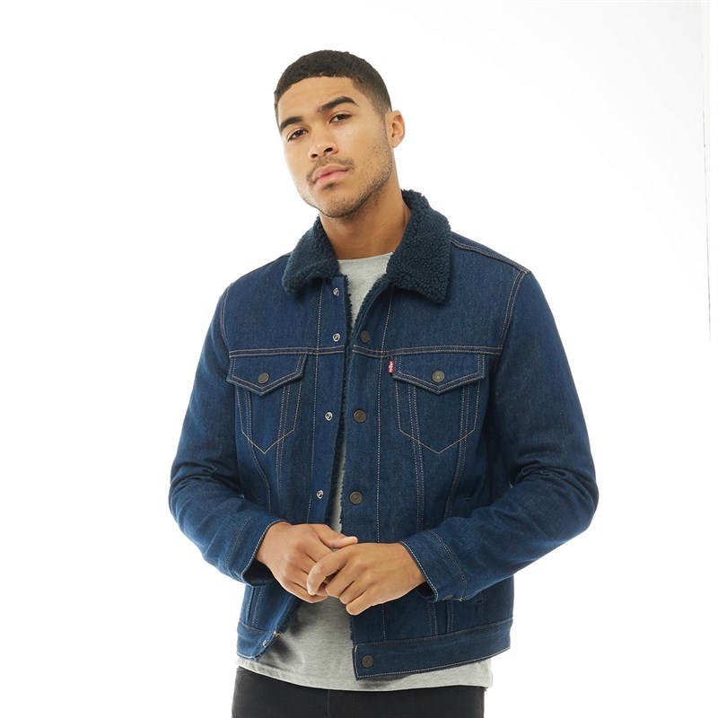 Social Casaco da Levi’s em promoção - MandM Direct