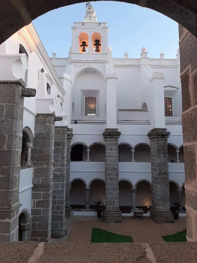 Convento do Espinheiro, Historic Hotel & Spa - Évora