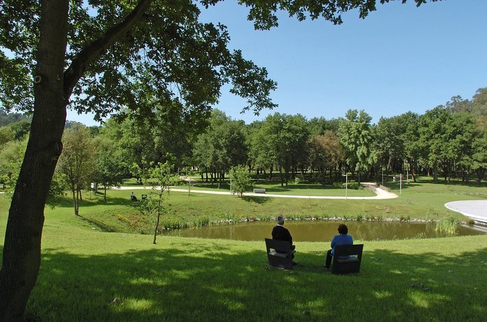 Place Parque Urbano Sara Moreira