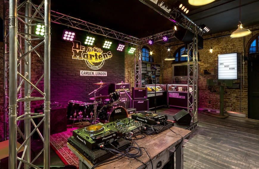 Lugar Dr. Martens Camden Store