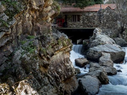 Place Senhora do Salto