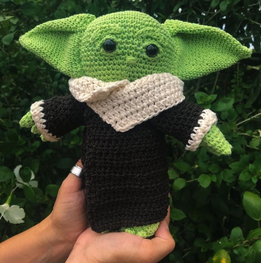 Producto • baby yoda amigurumi •