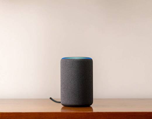 Echo (3ª geração) - Smart Speaker com Alexa - Cor Preta

