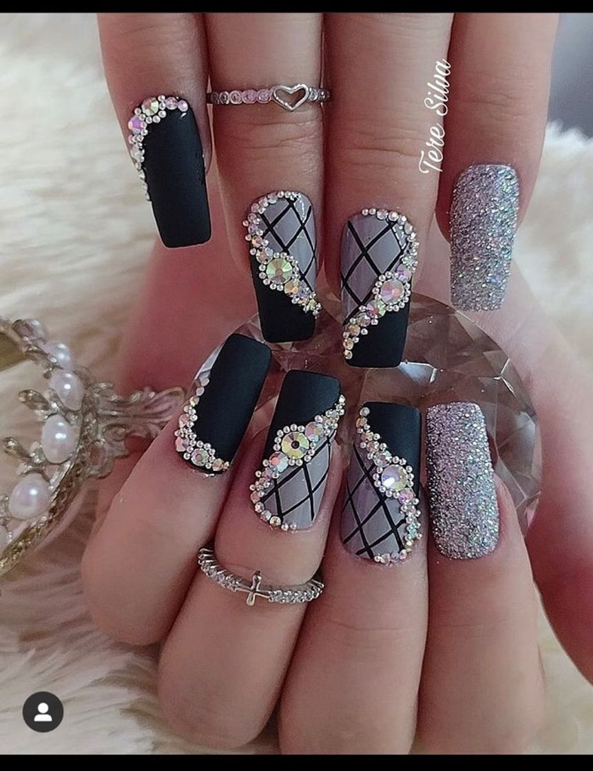 Moda Unhas super luxo