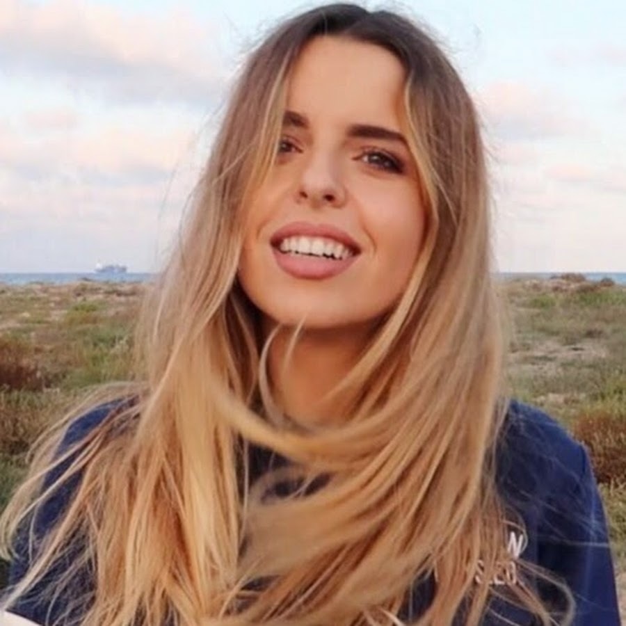 Elena Ponz - YouTube
