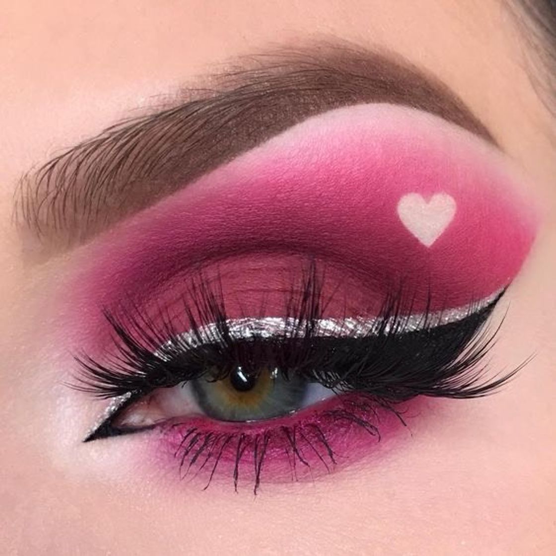 Social Heart Makeup ❤️