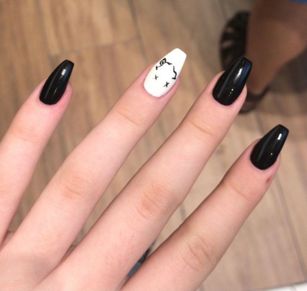 Fashion nails