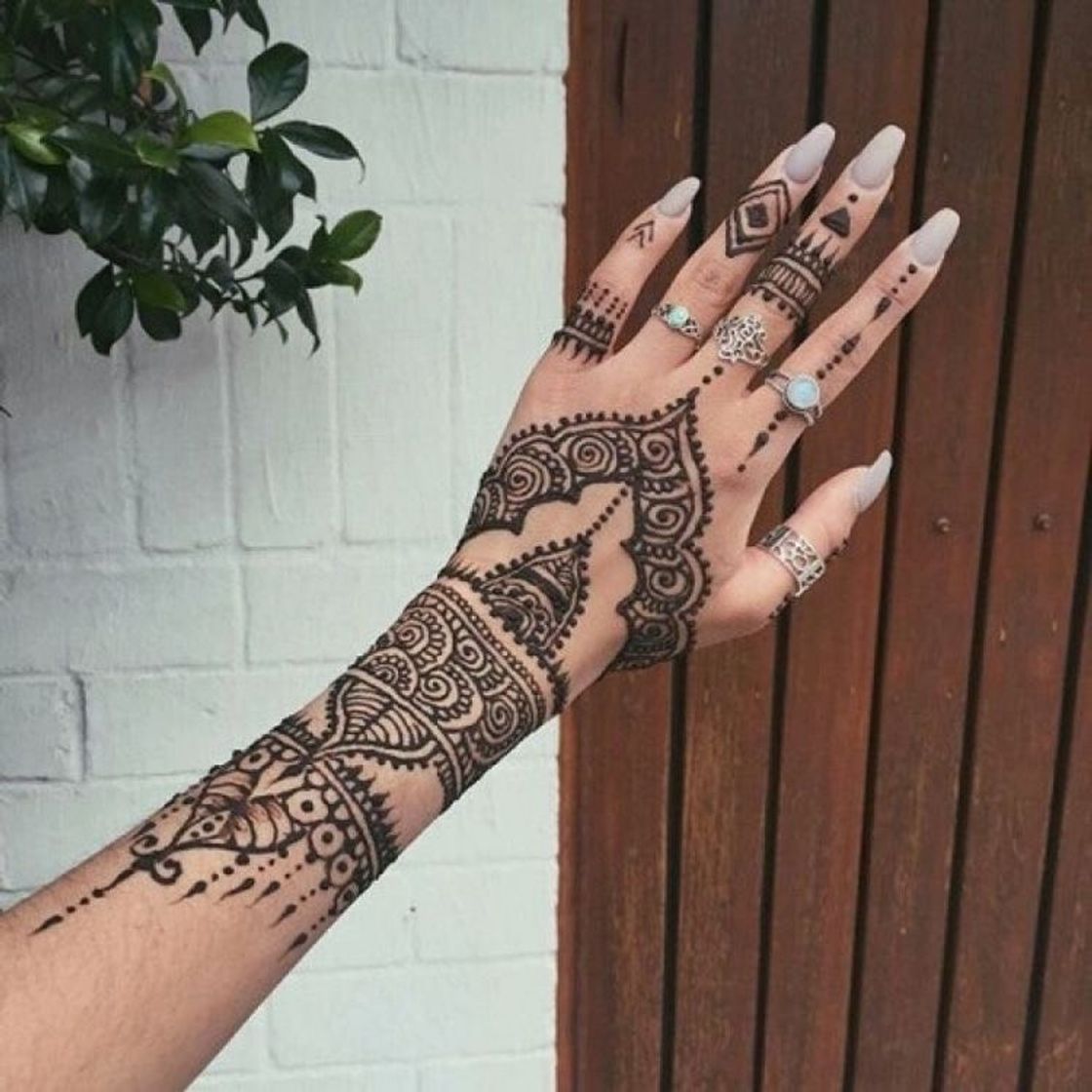 Fashion tattoo 