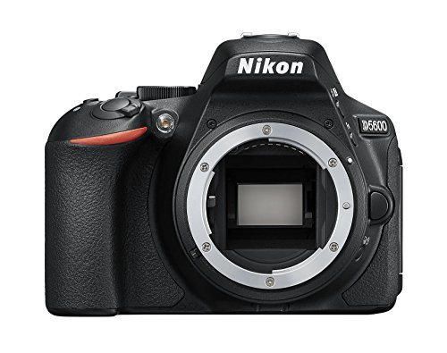Nikon D5600 - Cámara réflex de 24.2 MP sin objectivo