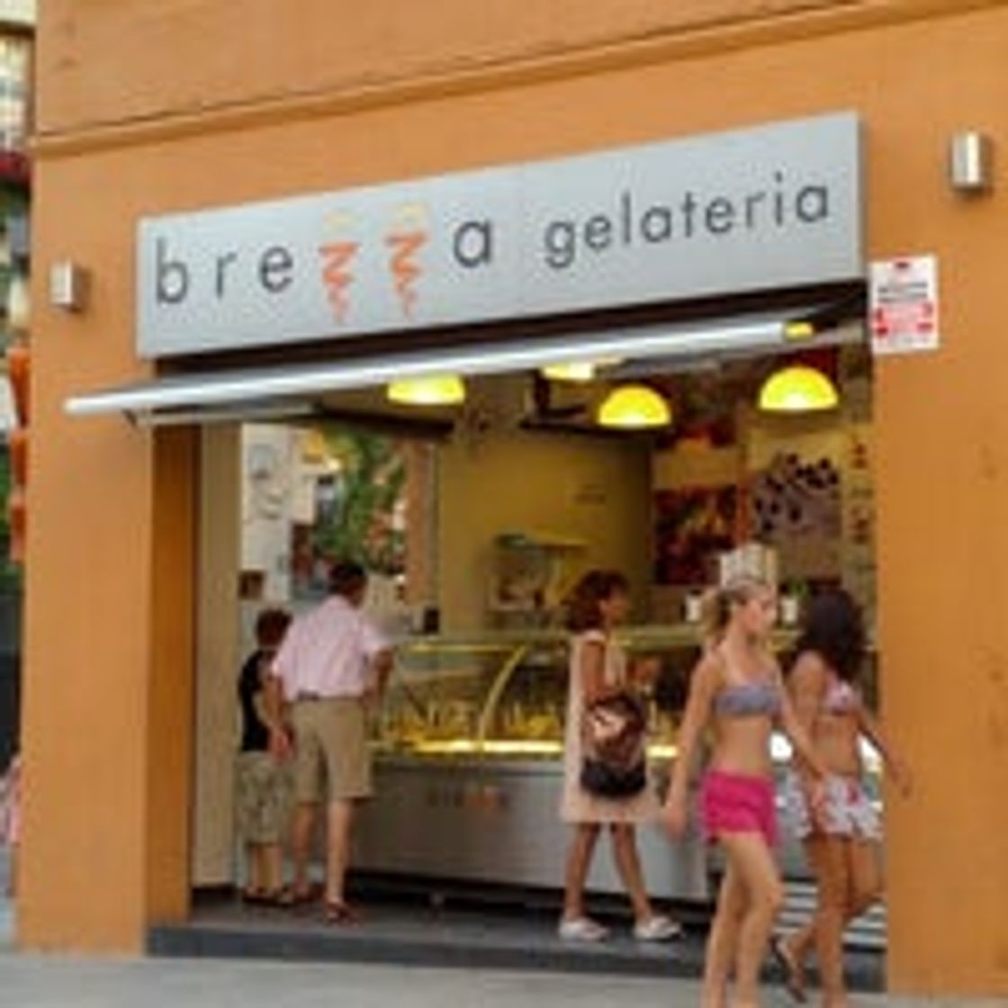 Places Heladeria Brezza