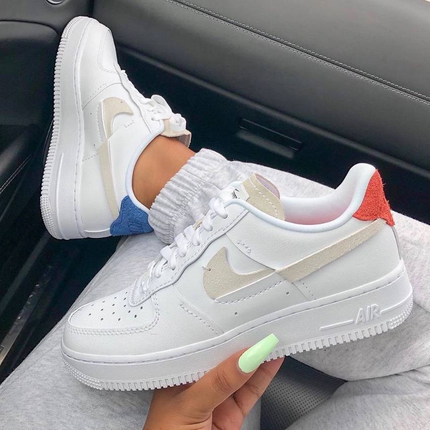 Social Nike