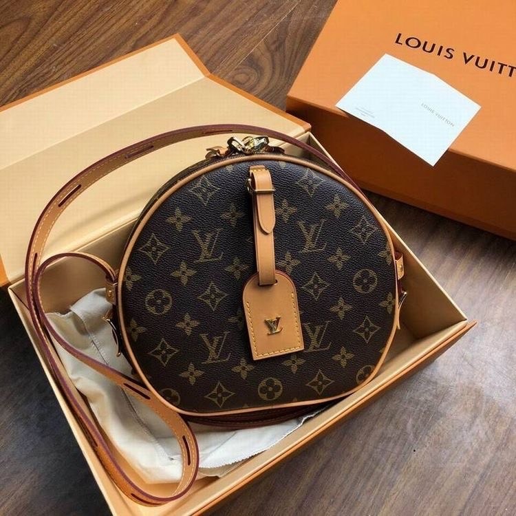 Social LV Bag