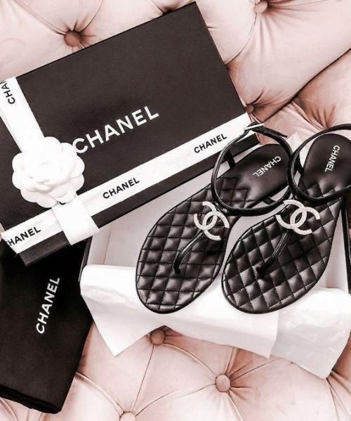 Social CC Thong Sandals