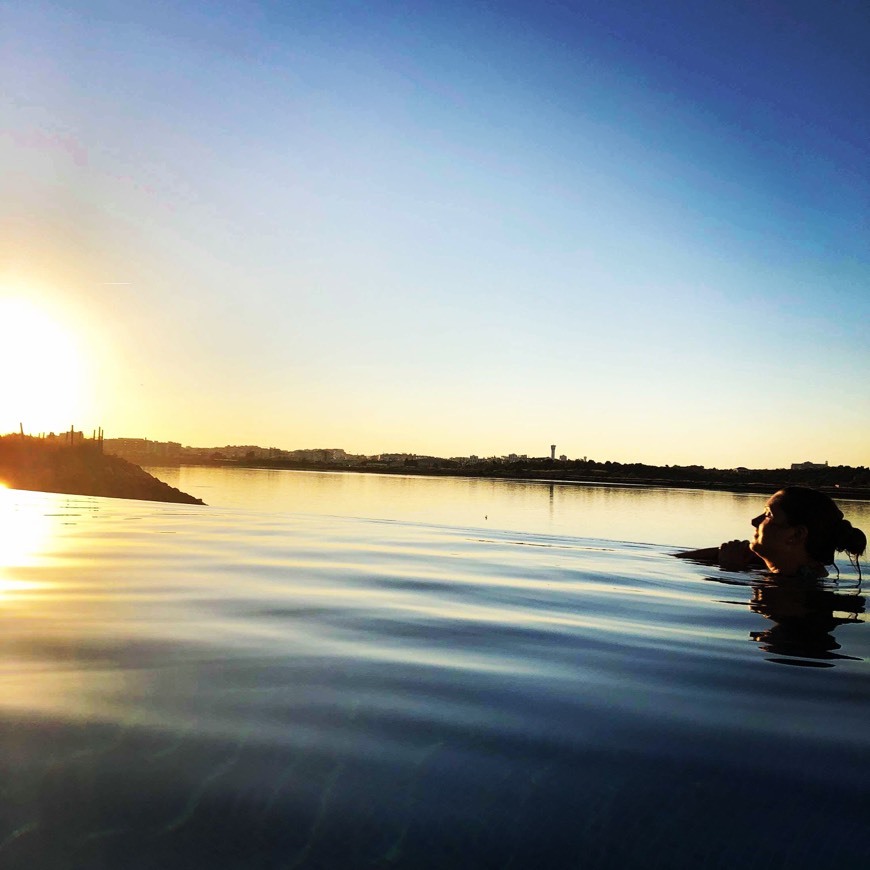 Place Água Hotels Riverside