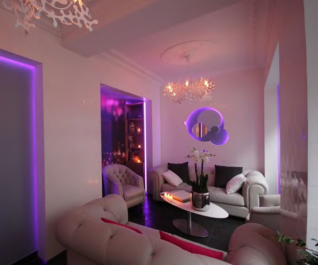 Place Hotel Lumières Montmartre Paris