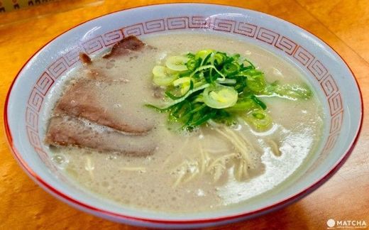 Hakata Ramen - How And Where To Eat Tonkotsu Soup Noodles ...