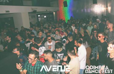 Avenue Club