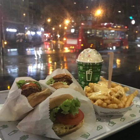 Restaurants Shake Shack Victoria Nova