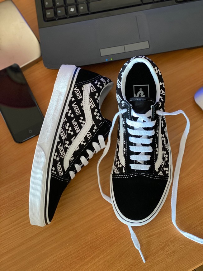 Products Vans Old Skool logo repeat black