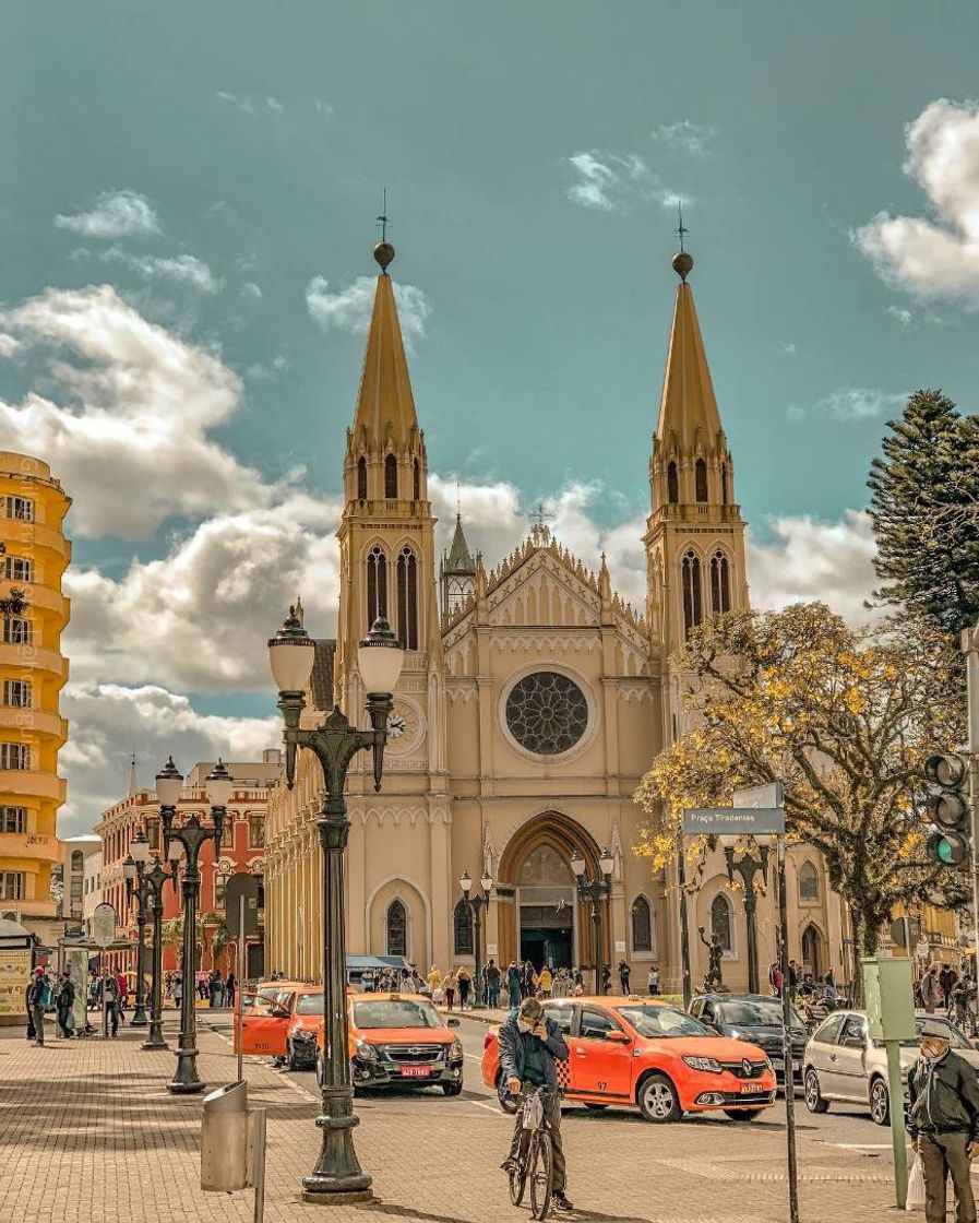 Lugar Praça Tiradentes