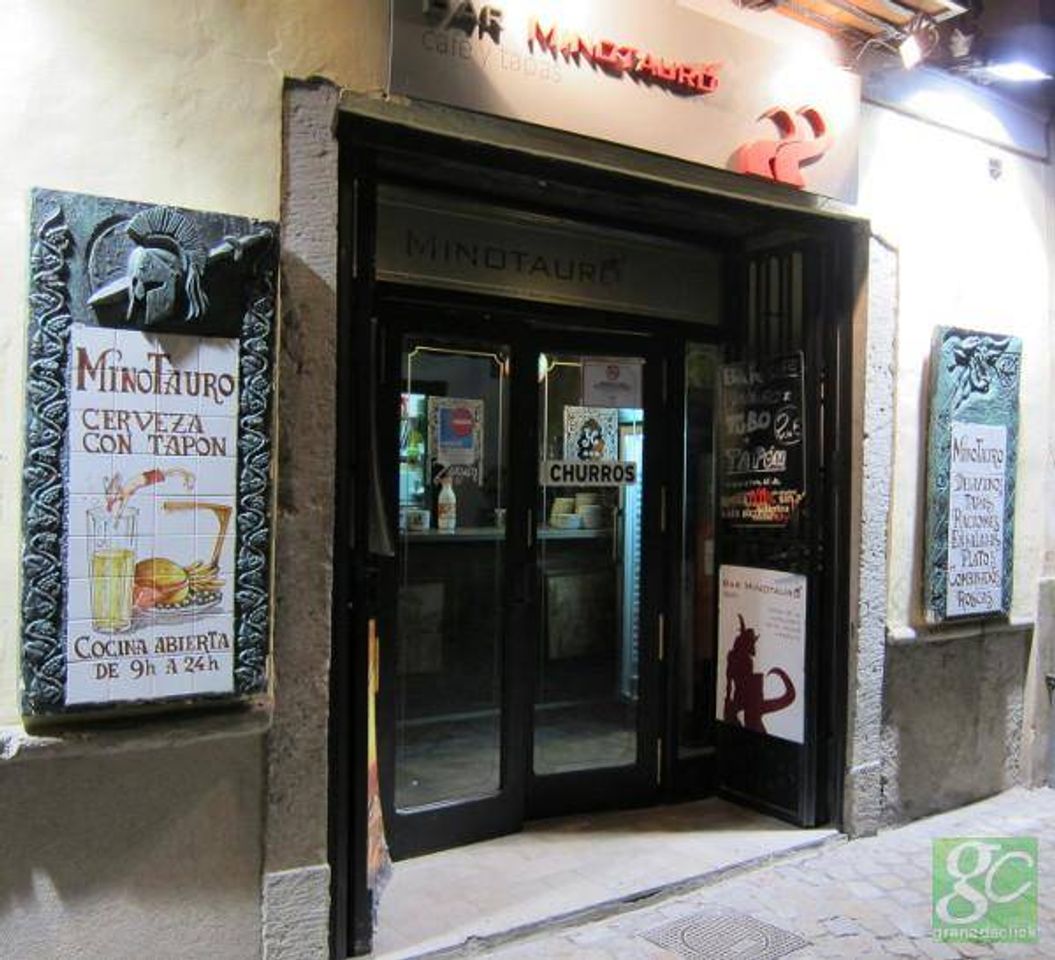 Restaurants Bar Minotauro Tapas - Bar De Tapas en Granada