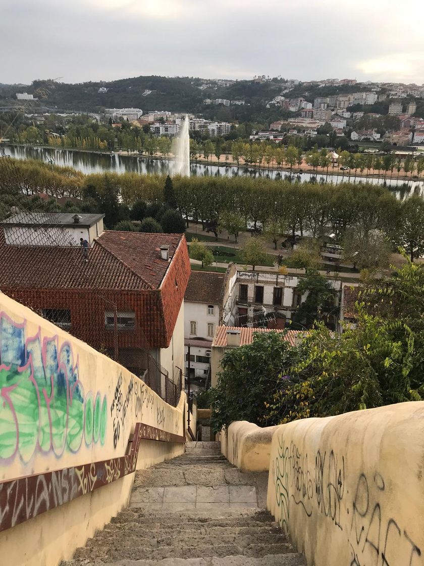 Lugar Escadas do Quinchorro