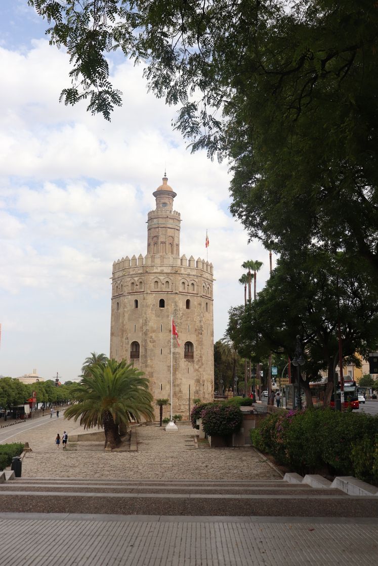 Place Torre del Oro