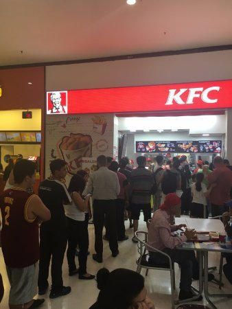 KFC Guimarães Shopping