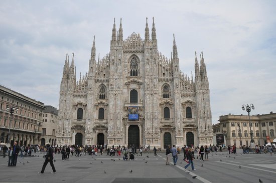 Place Piazza del Duomo