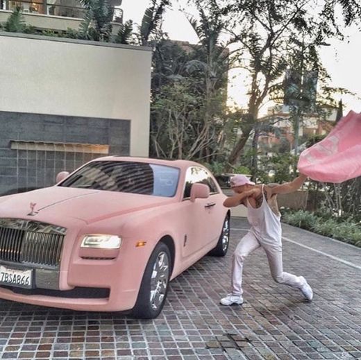 Lux matte pink rolls Royce 🤤💕