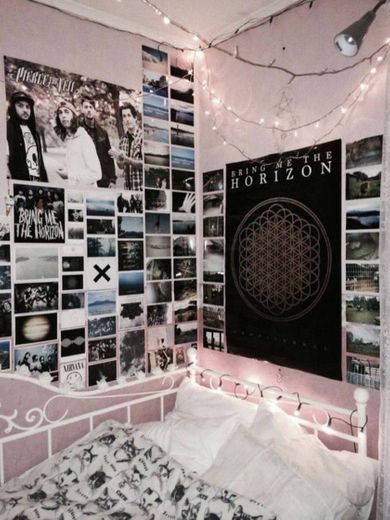 Tumblr bedroom 🖤