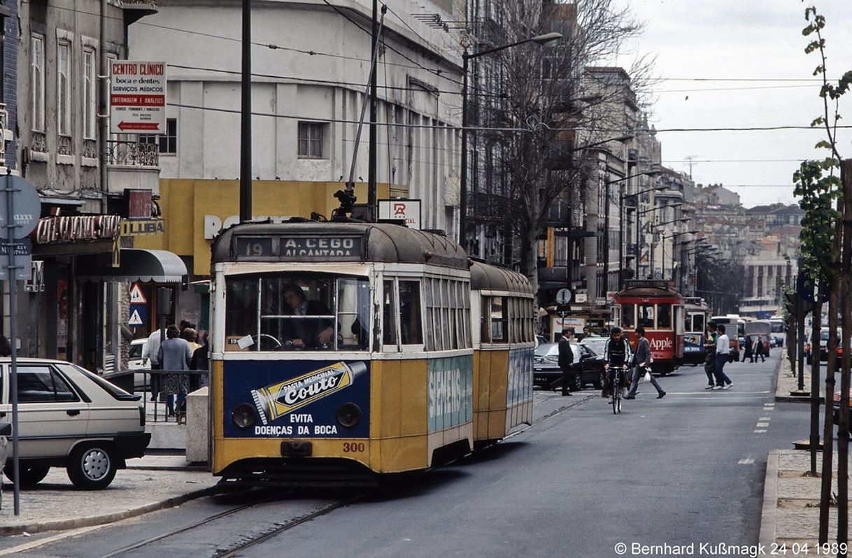 Places Avenida Almirante Reis