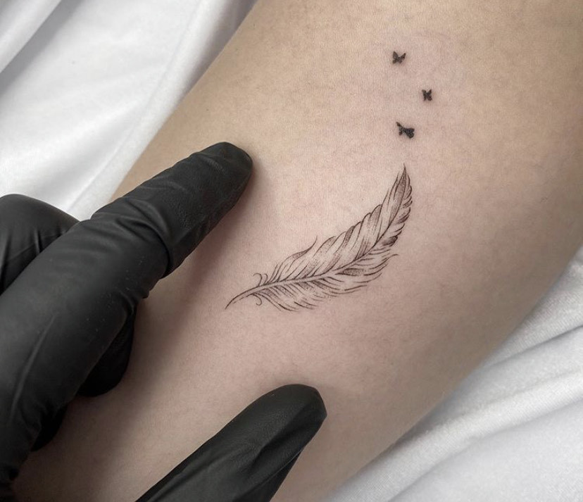 Social Tatuaje pluma