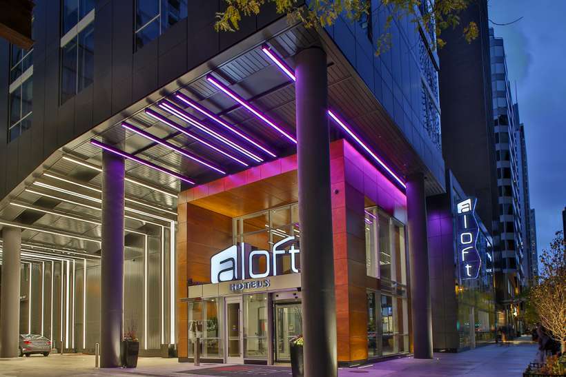 Place Aloft Chicago Mag Mile