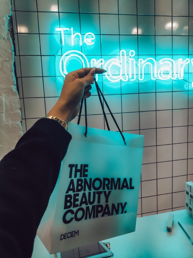 Lugar DECIEM The Abnormal Beauty Company