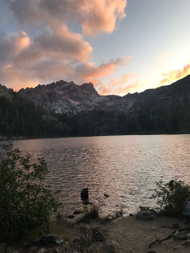 Places Lower Sardine Lake