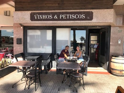 Restaurante Vinhos e Petiscos
