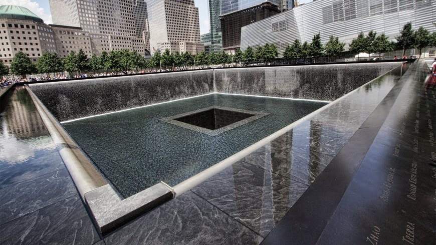 Lugar 9/11 Memorial