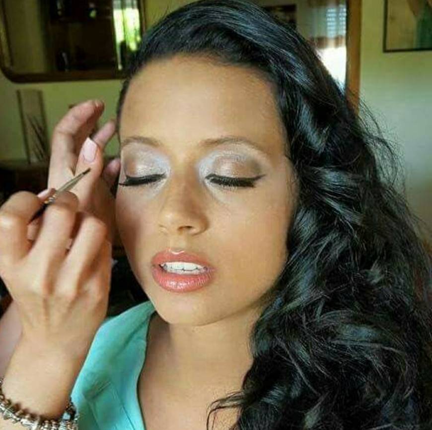Social Makeup