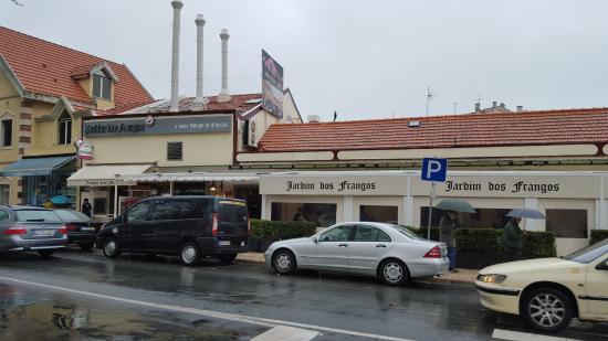 Restaurantes Jardim dos Frangos