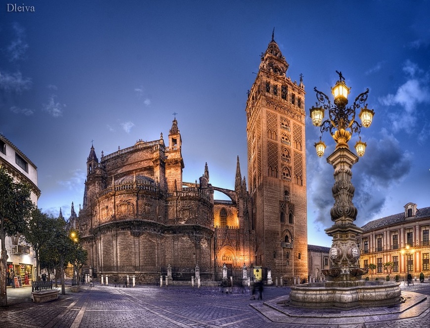 Fashion Catedral y Giralda (Sevilla)