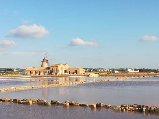 Place Saline of the Laguna Marsala