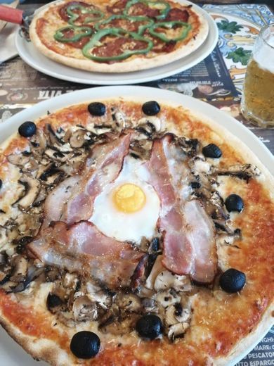 Restaurants Pizzeria La Dolce Vita