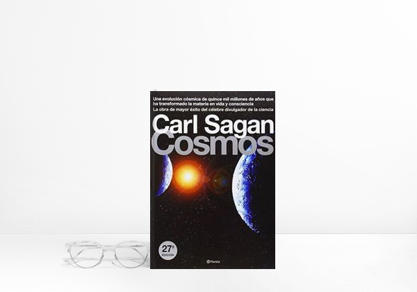 Livro COSMOS. UNA EVOLUCION COSMICA DE