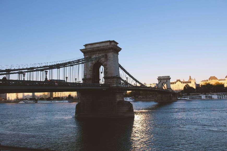 Place Puente de las Cadenas